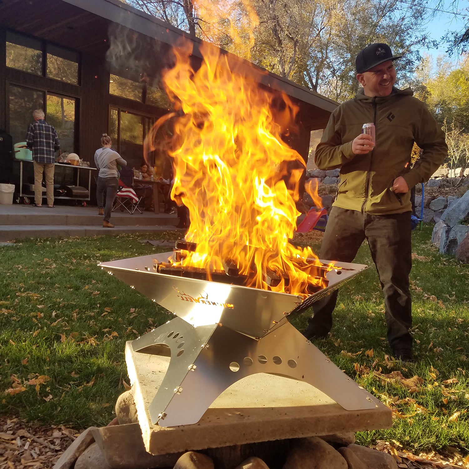 Fire Pit, Outdoor Folding fire Pit,Portable Outdoor Brazier, Firepit with Carry Bag, Spark Screen ＆ Poker, Pack Grill, Folding Legs for Camping, Picn 24\" Round Fire Pit Folding Patio Garden Bowl Outdoor Camping